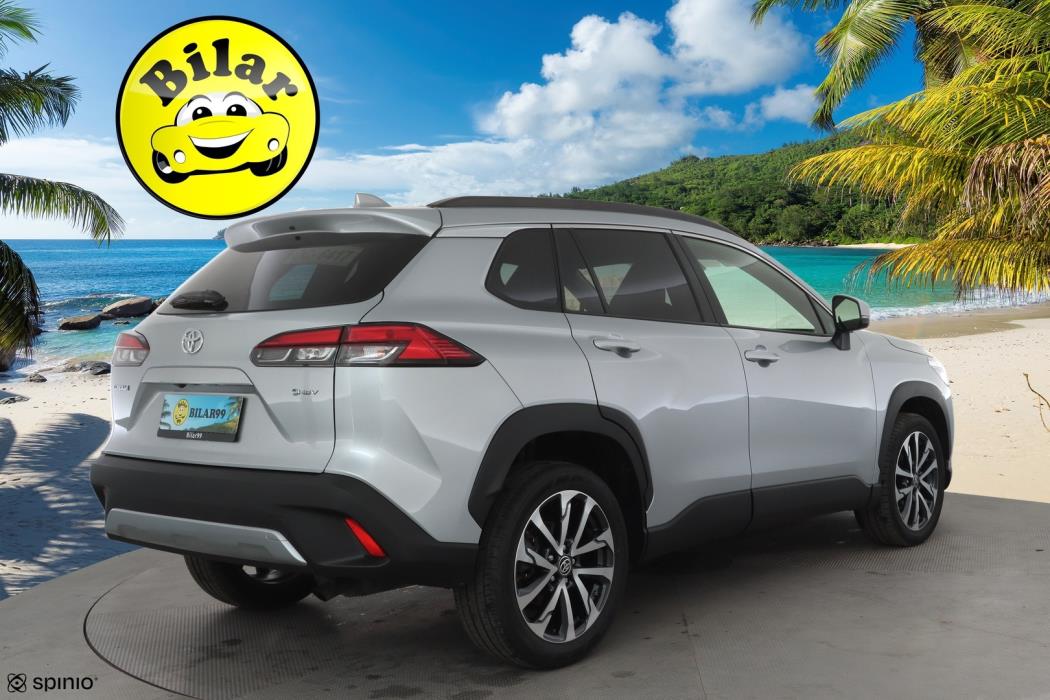 TOYOTA COROLLA CROSS 2024