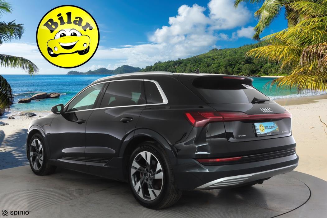 AUDI E-TRON 2023