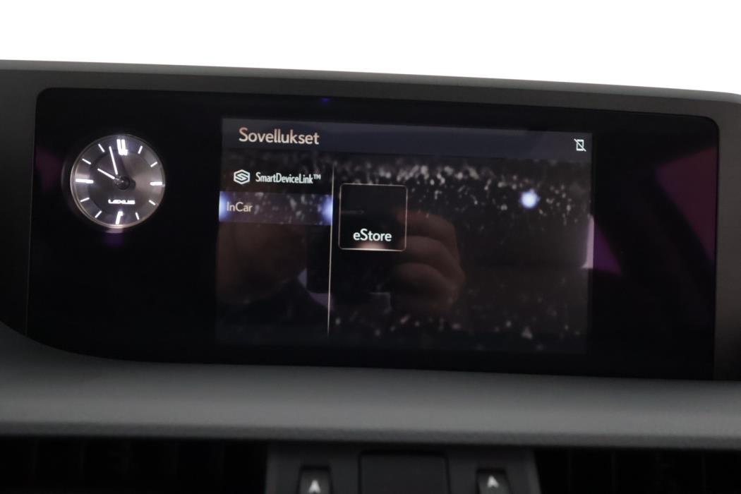 LEXUS ES 2019