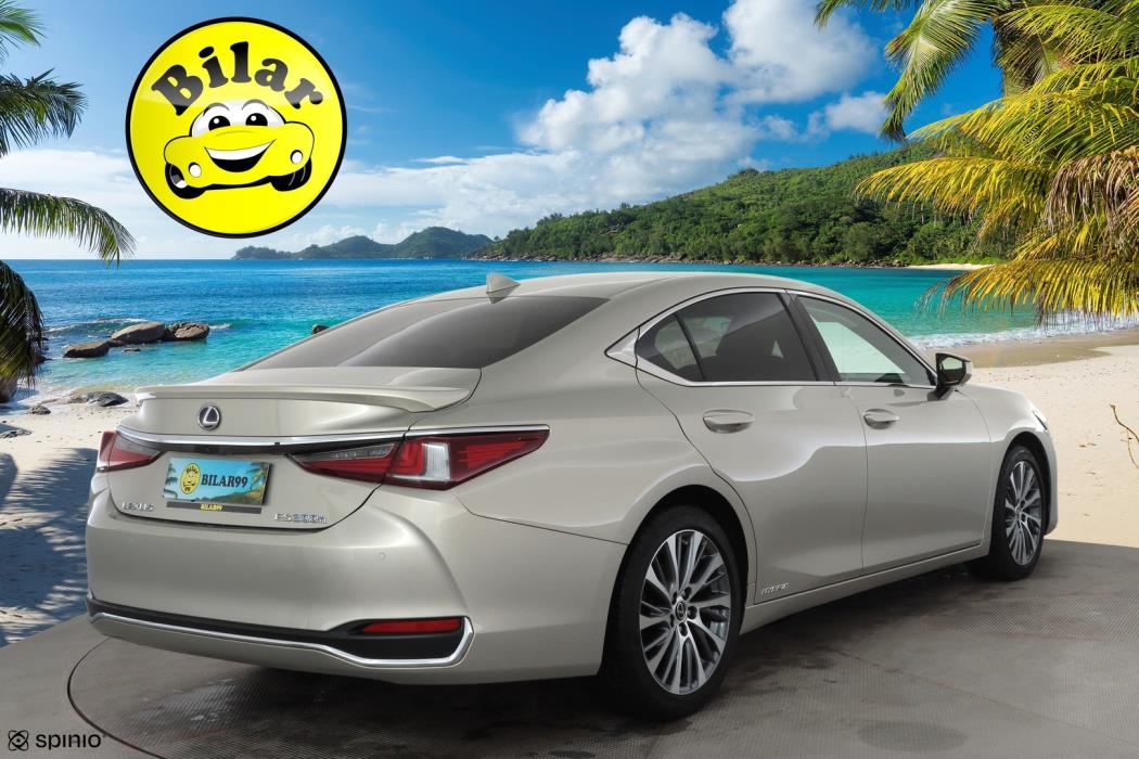 LEXUS ES 2019