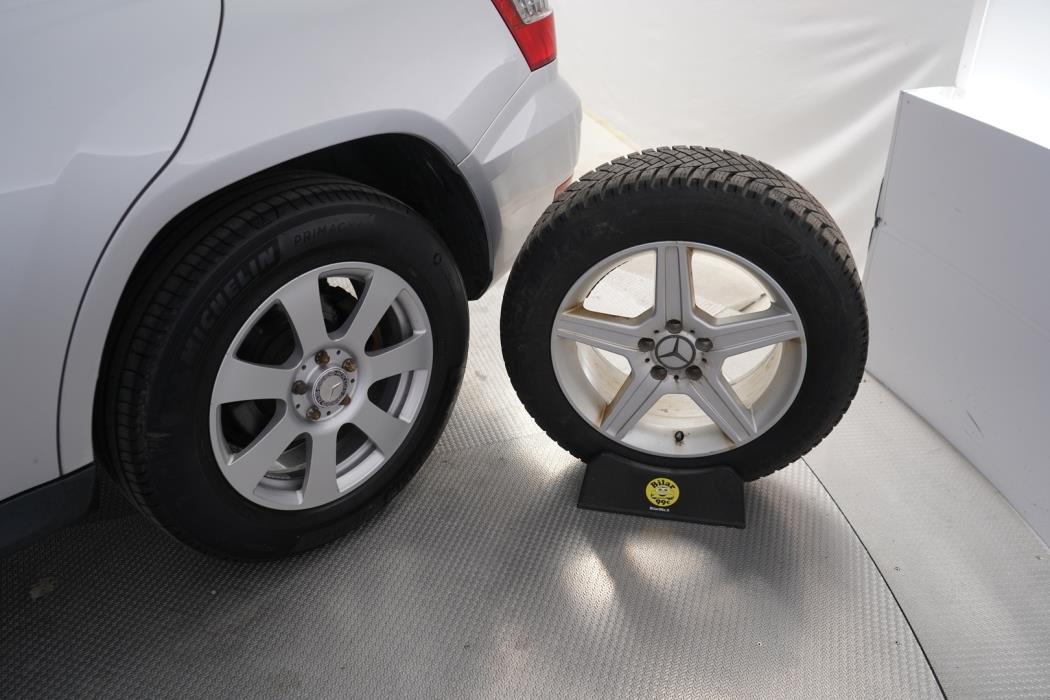 MERCEDES-BENZ GLK 2011
