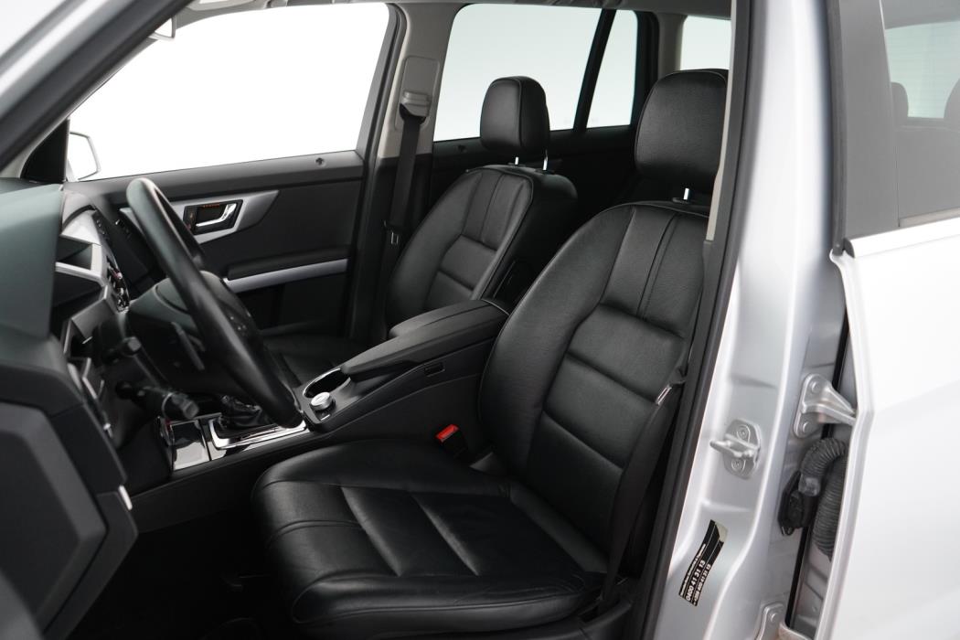 MERCEDES-BENZ GLK 2011
