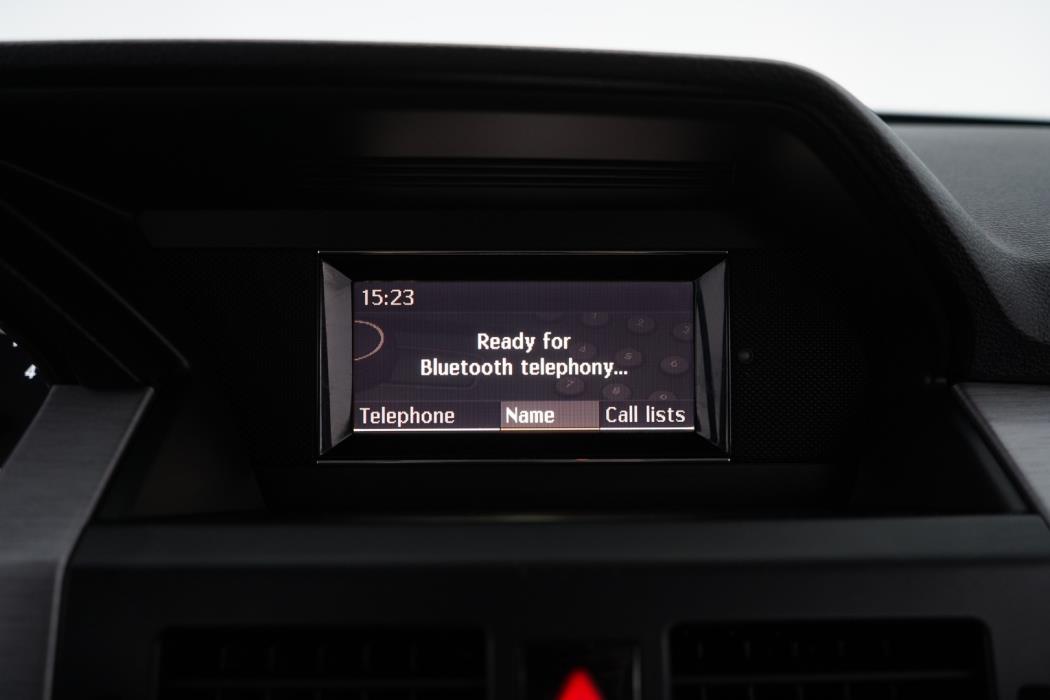 MERCEDES-BENZ GLK 2011