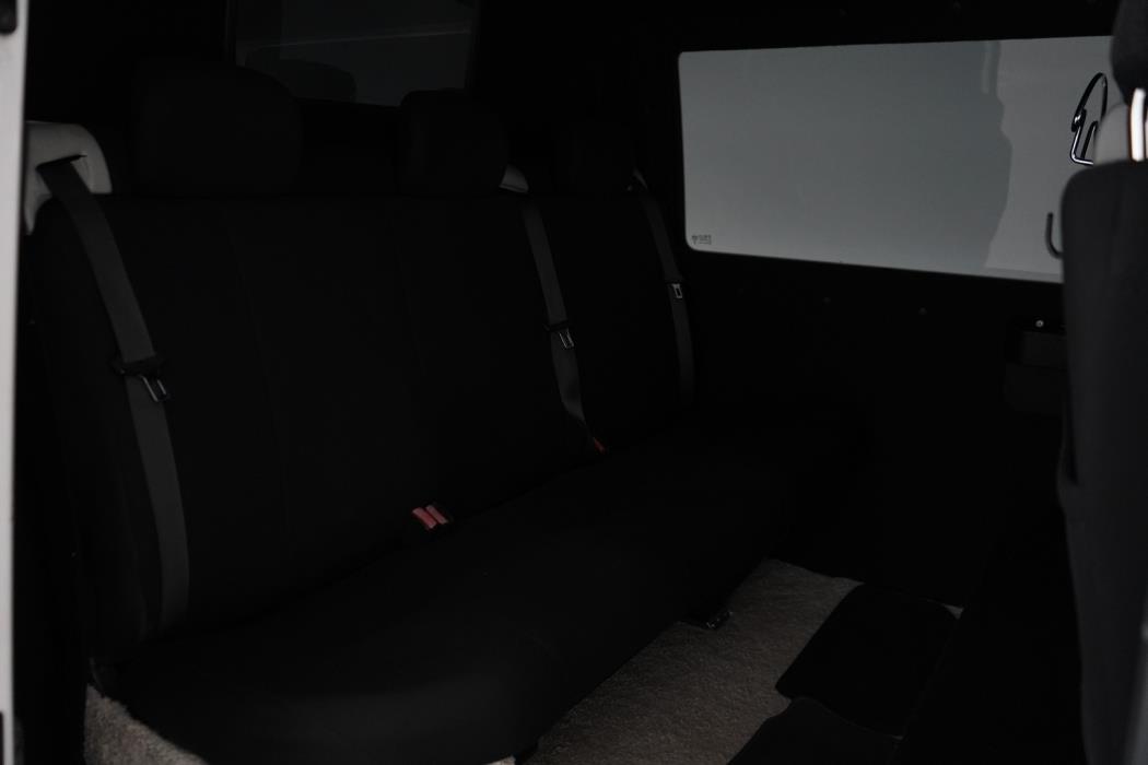 VOLKSWAGEN Transporter 2010