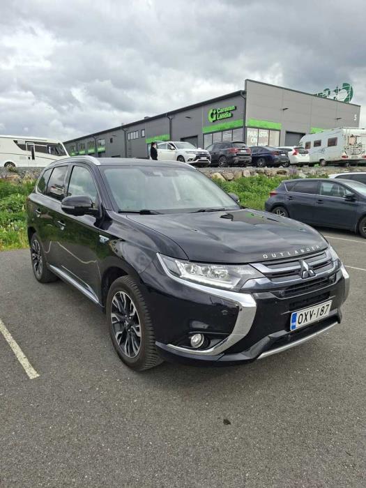 MITSUBISHI Outlander PHEV 2018