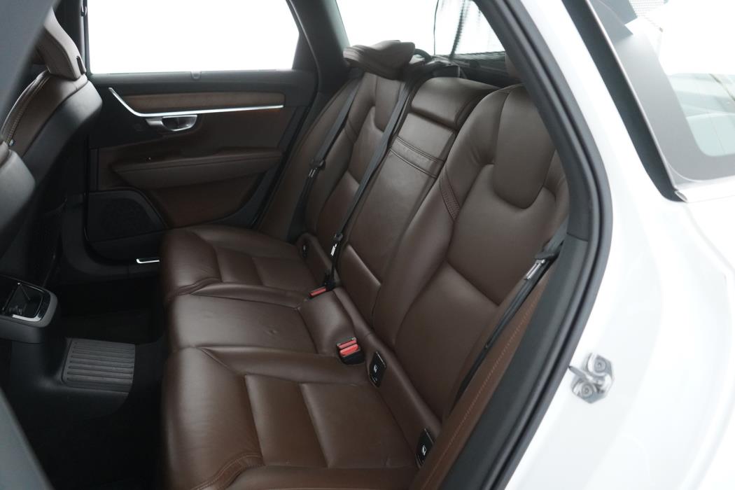 VOLVO V90 2019