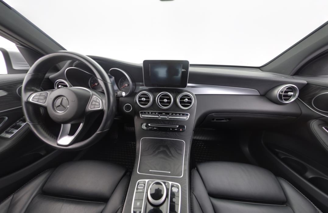 MERCEDES-BENZ GLC 2017