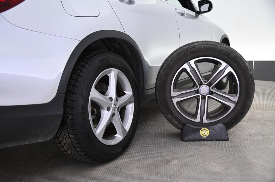 MERCEDES-BENZ GLC 2017