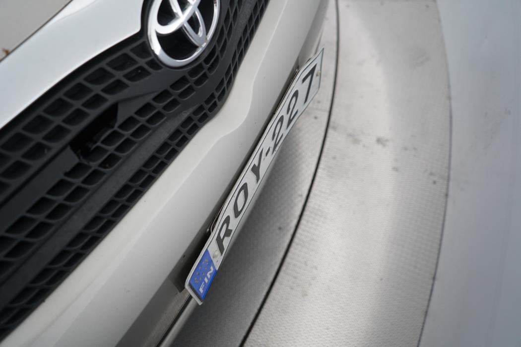 TOYOTA Corolla Verso 2003
