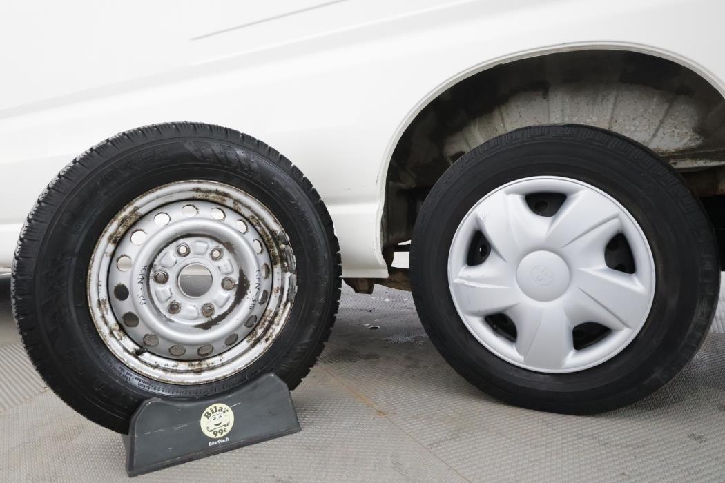 TOYOTA Hiace 2010
