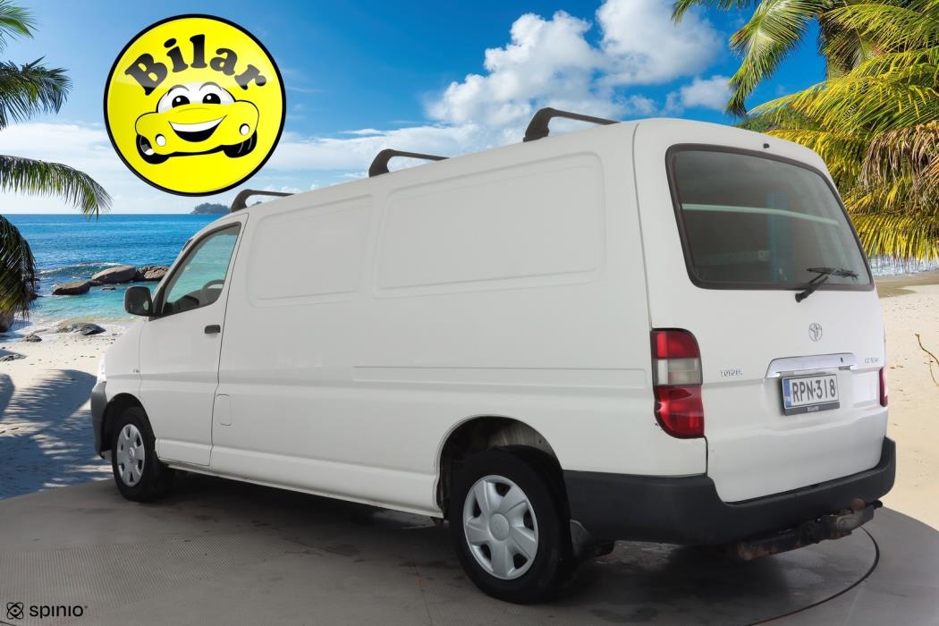 TOYOTA Hiace 2010