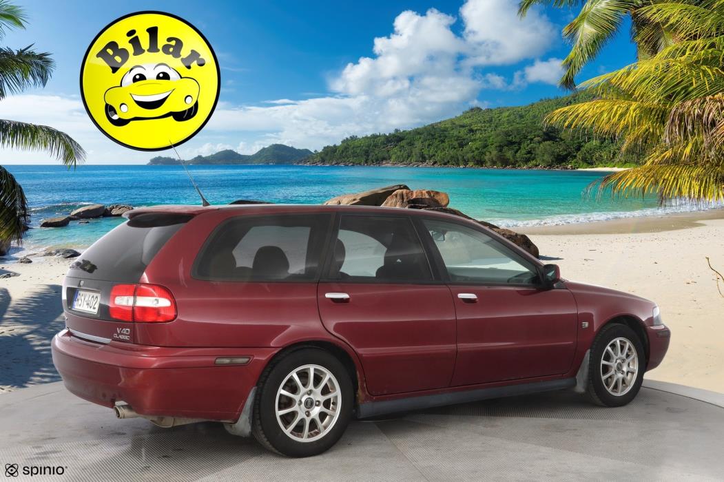 VOLVO V40 2004