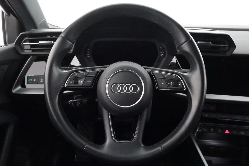 AUDI A3 2021