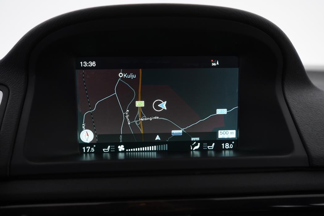 VOLVO XC70 2015