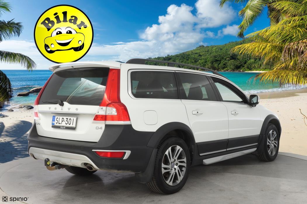 VOLVO XC70 2015