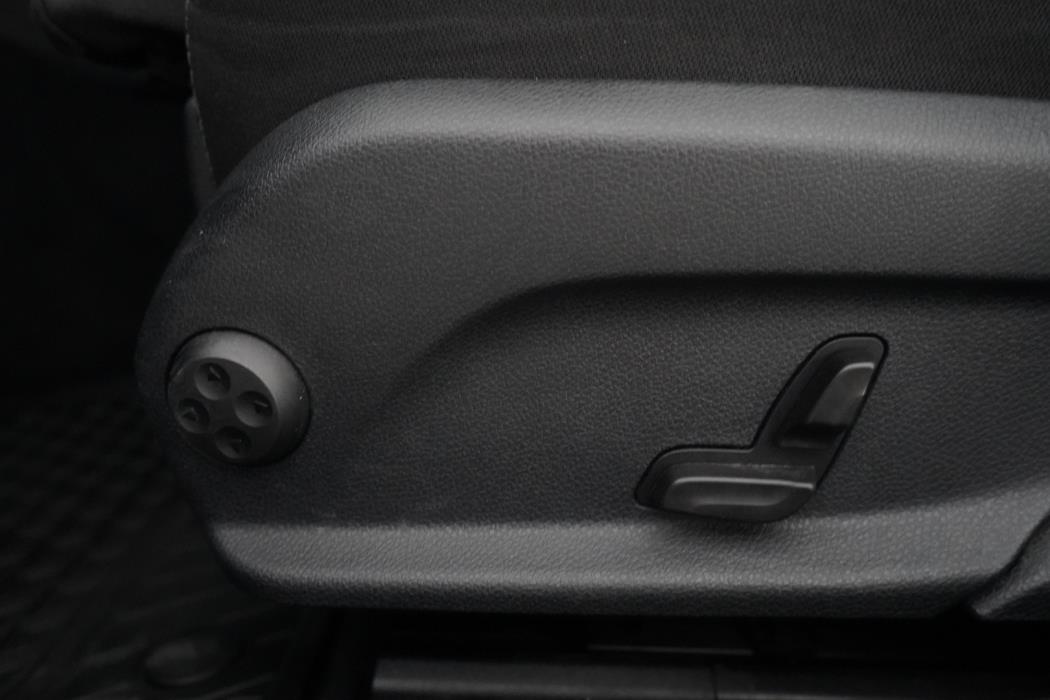 MERCEDES-BENZ C 2015