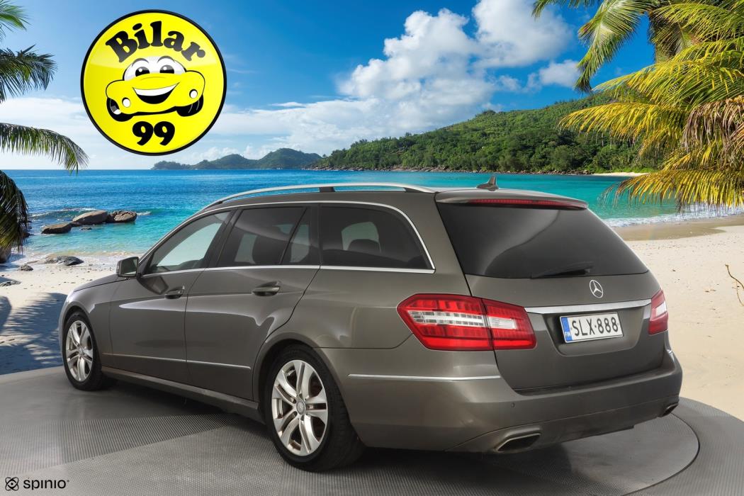 MERCEDES-BENZ E 2012