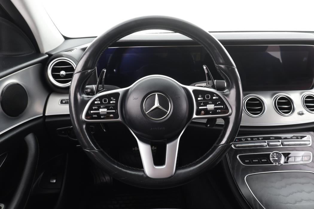 MERCEDES-BENZ E 2019