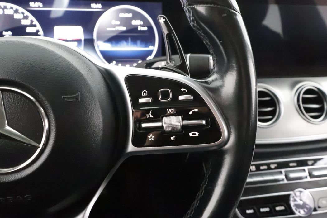 MERCEDES-BENZ E 2019