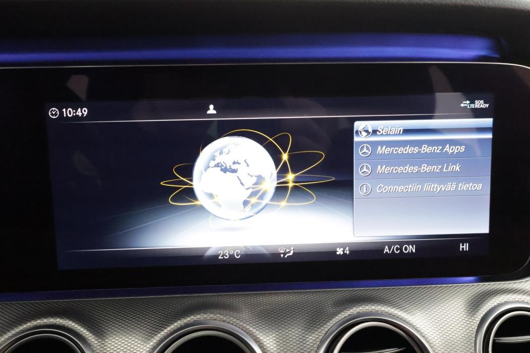 MERCEDES-BENZ E 2019