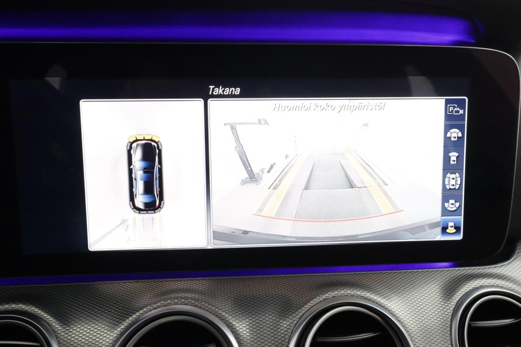 MERCEDES-BENZ E 2019