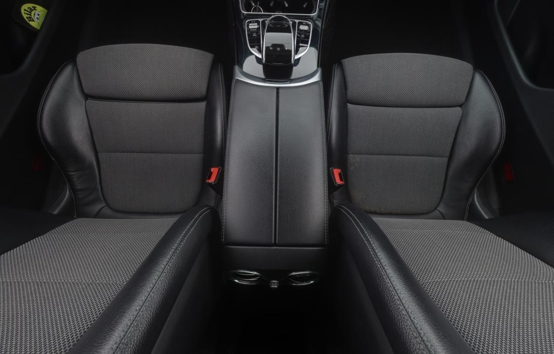 MERCEDES-BENZ C 2016