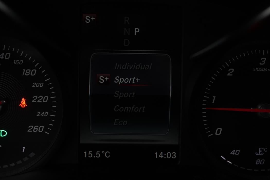 MERCEDES-BENZ C 2016