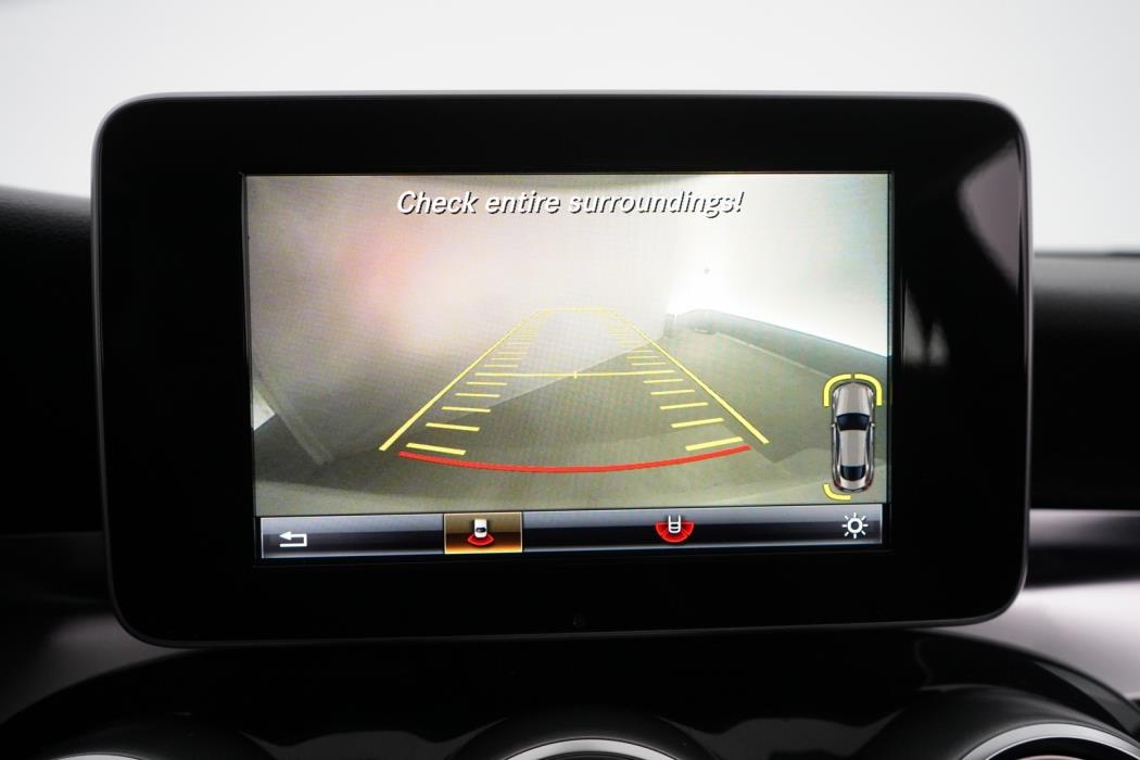 MERCEDES-BENZ C 2016