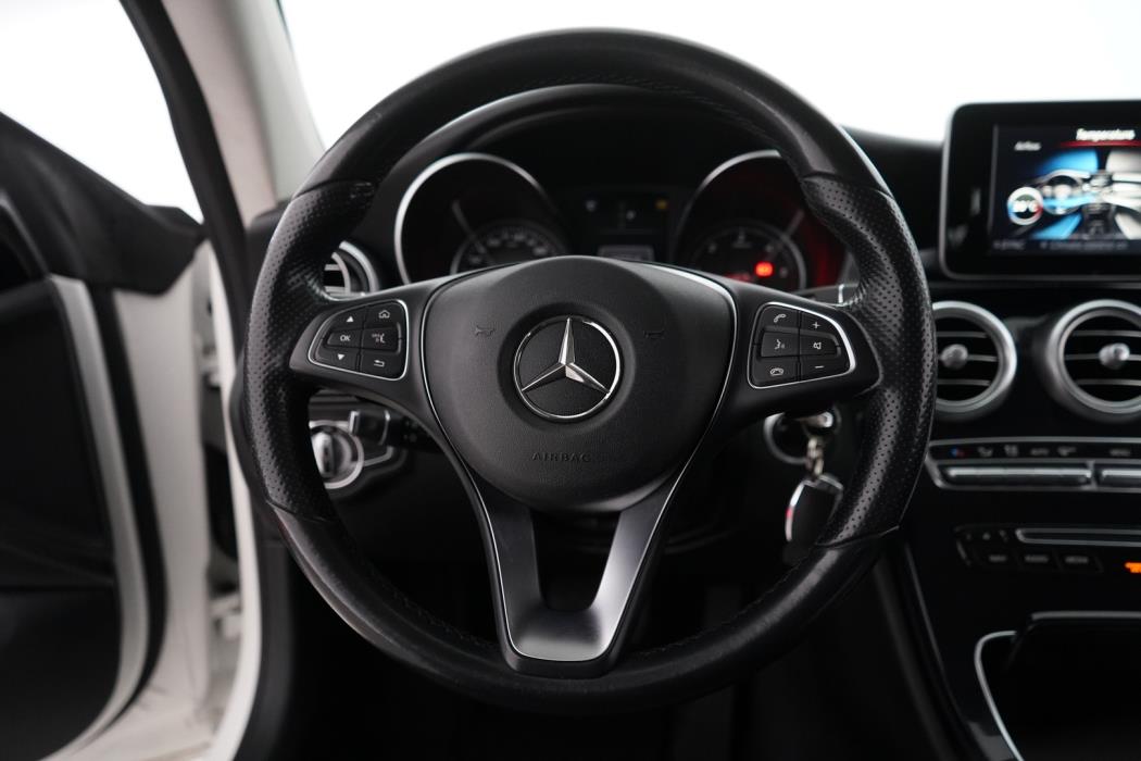 MERCEDES-BENZ C 2016