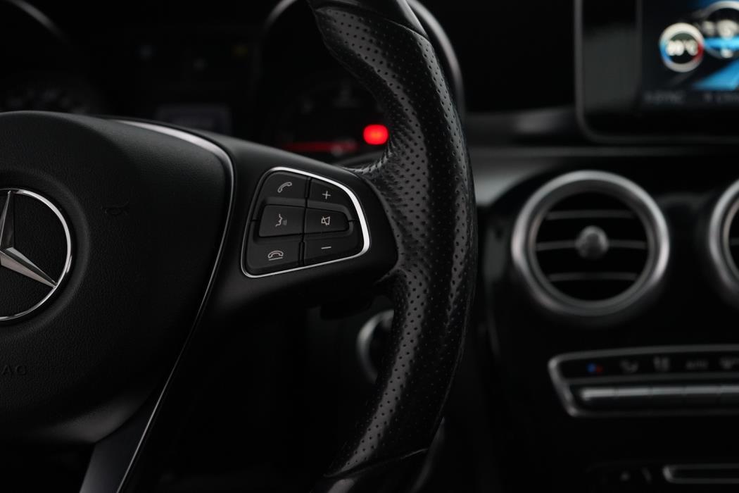 MERCEDES-BENZ C 2016