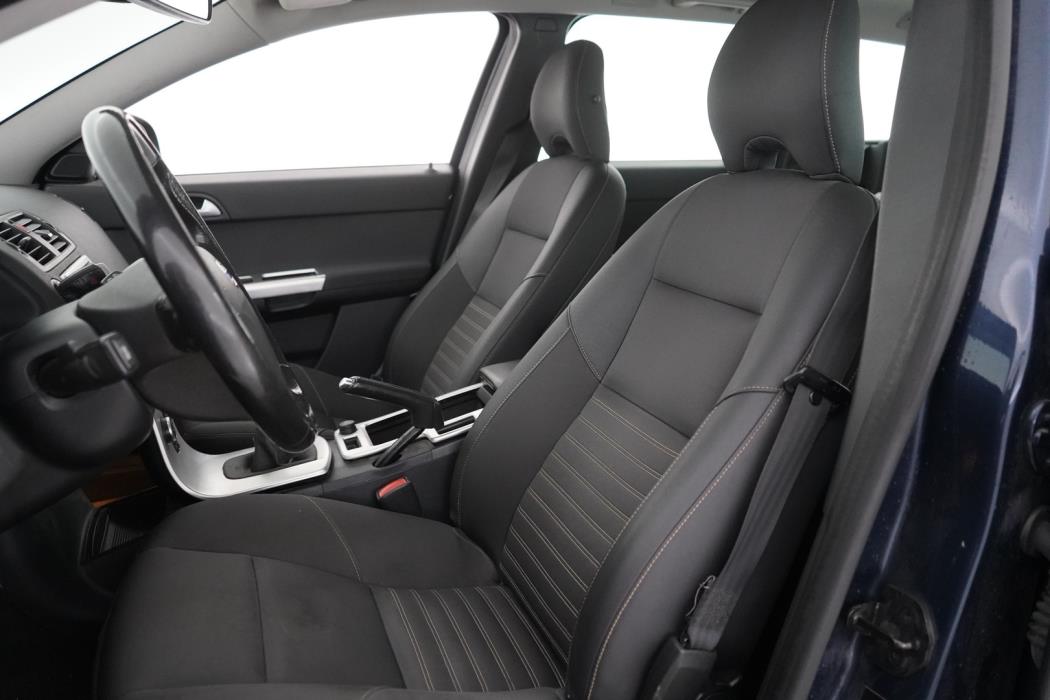 VOLVO V50 2012