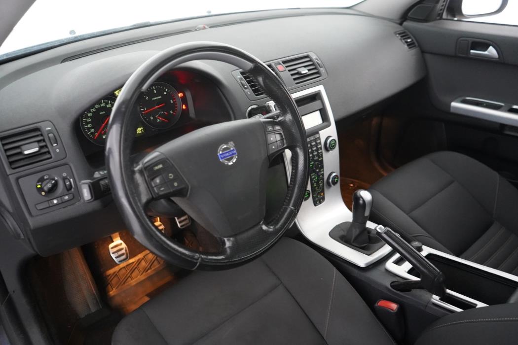 VOLVO V50 2012