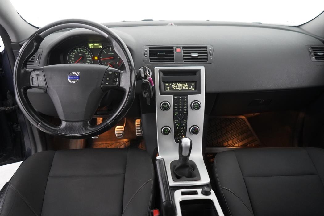 VOLVO V50 2012