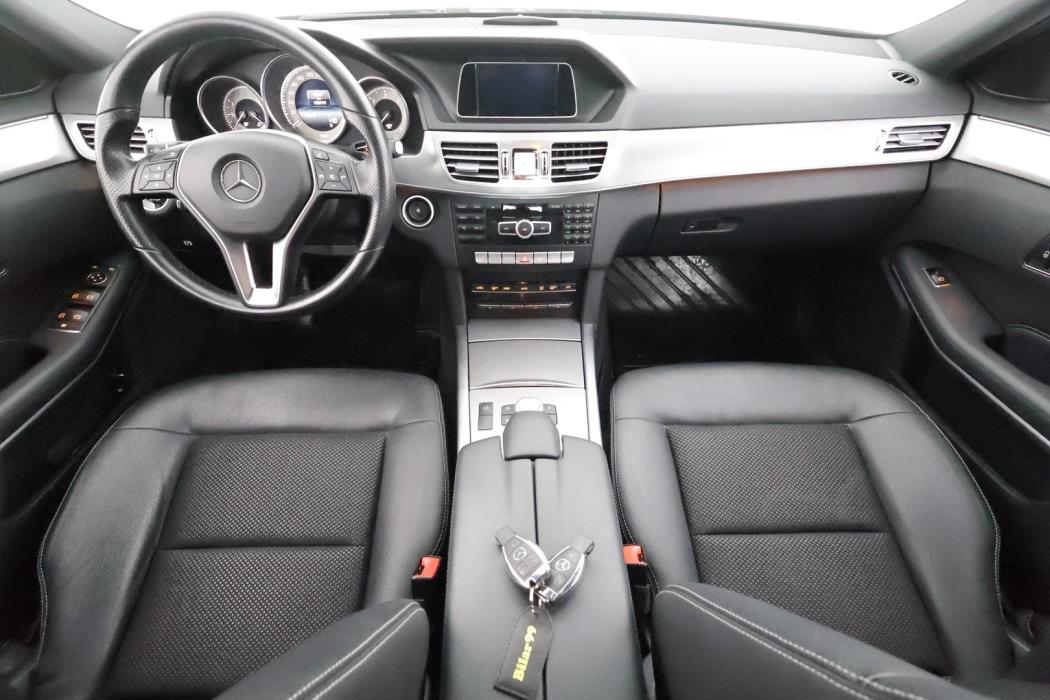 MERCEDES-BENZ E 2015