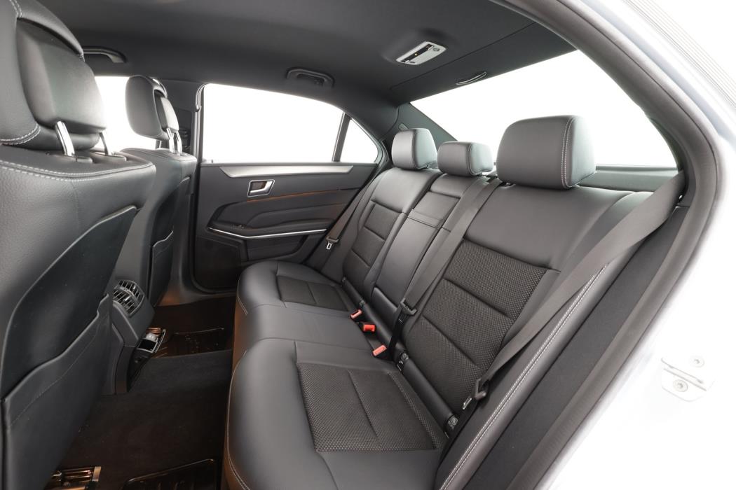 MERCEDES-BENZ E 2015