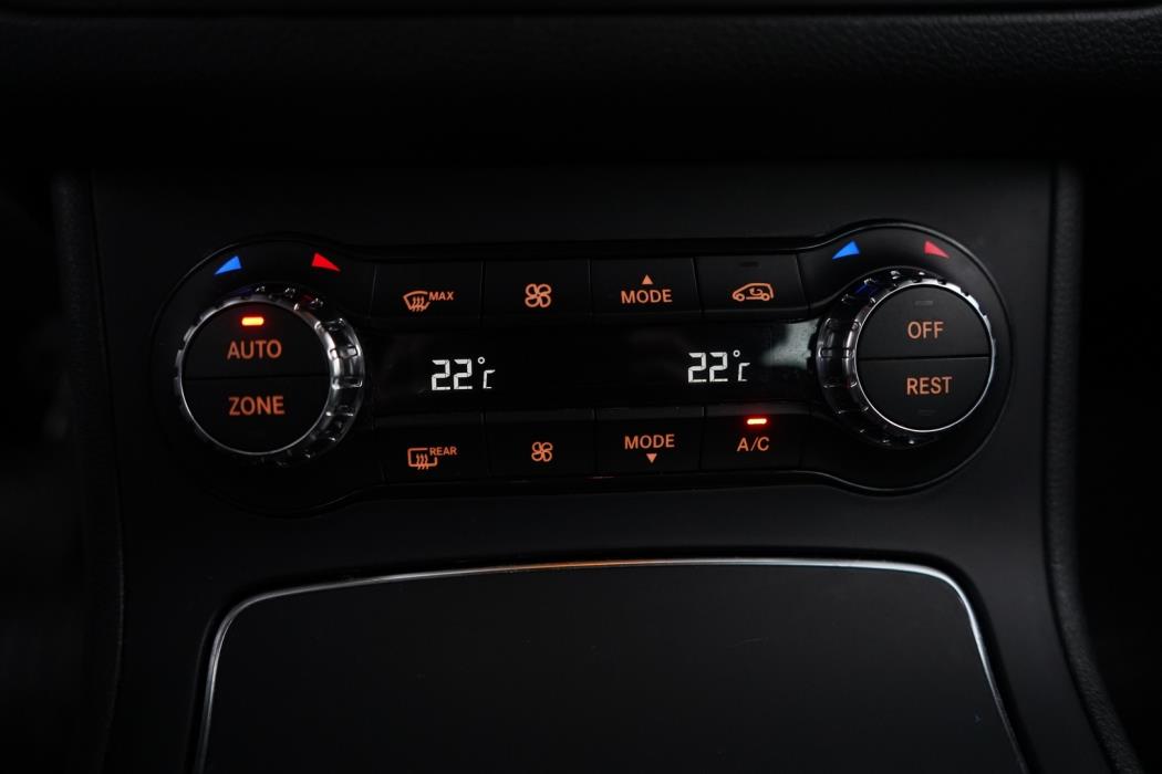 MERCEDES-BENZ B 2015