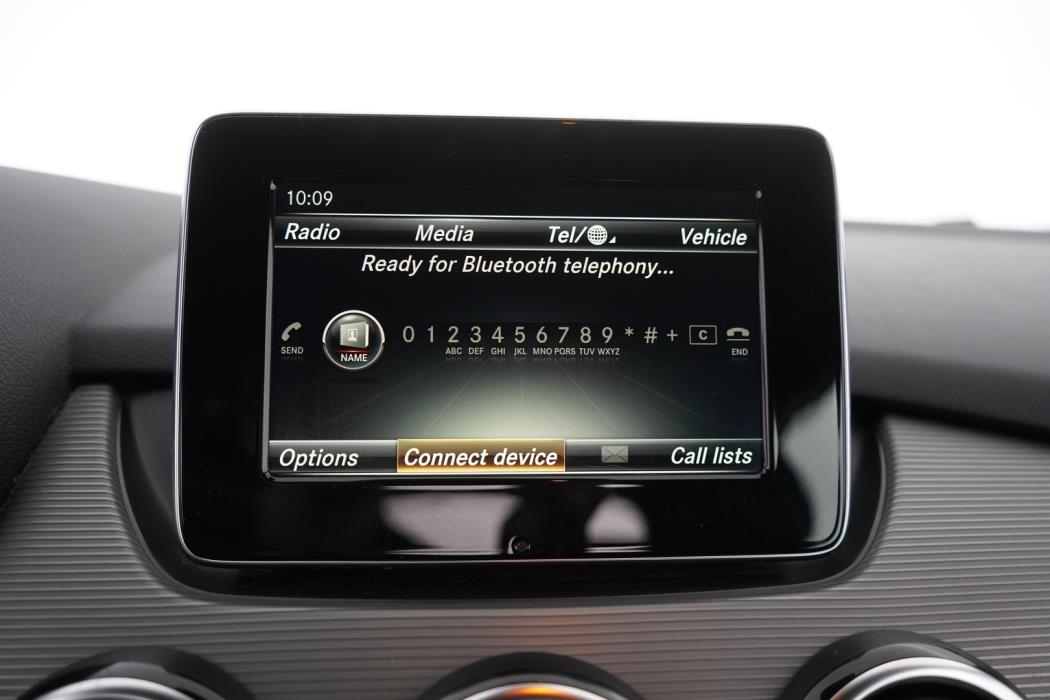 MERCEDES-BENZ B 2015