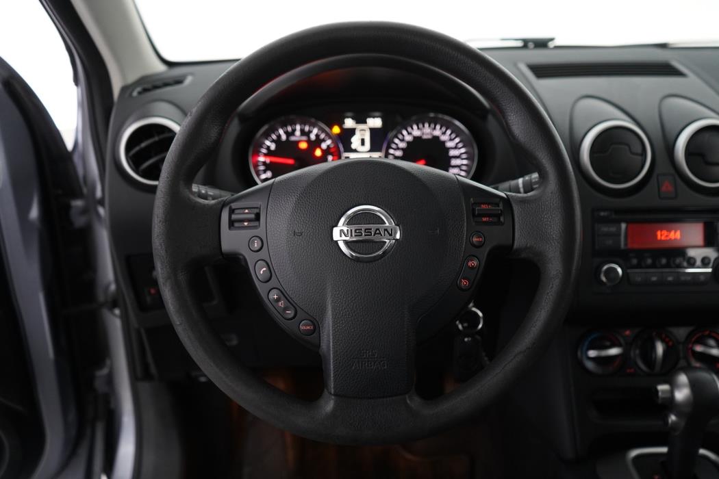 NISSAN Qashqai 2013