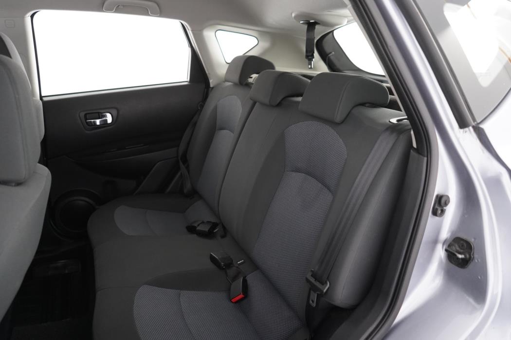 NISSAN Qashqai 2013