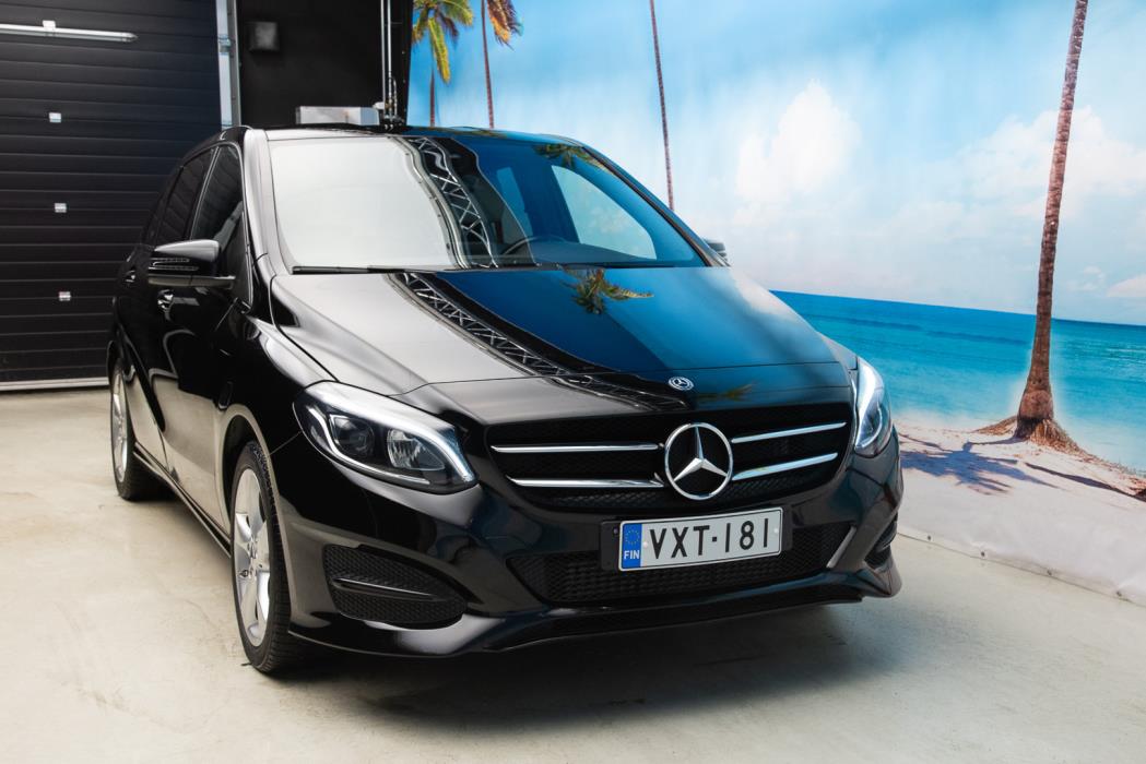 MERCEDES-BENZ B 2015