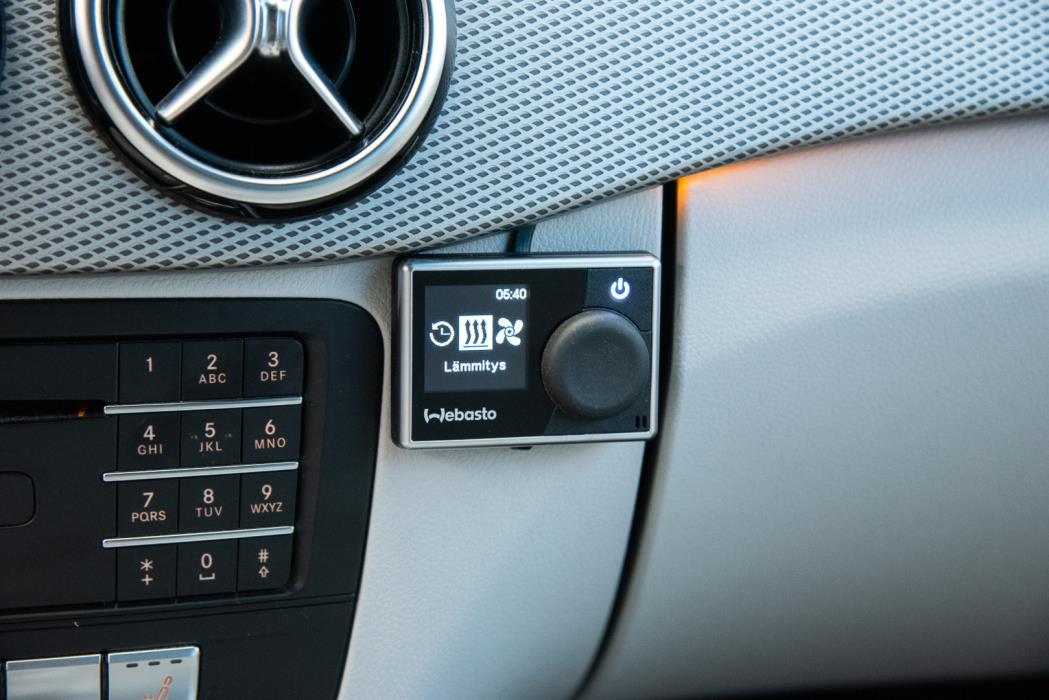 MERCEDES-BENZ B 2015