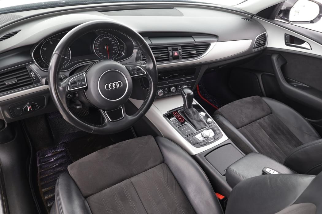AUDI A6 2016