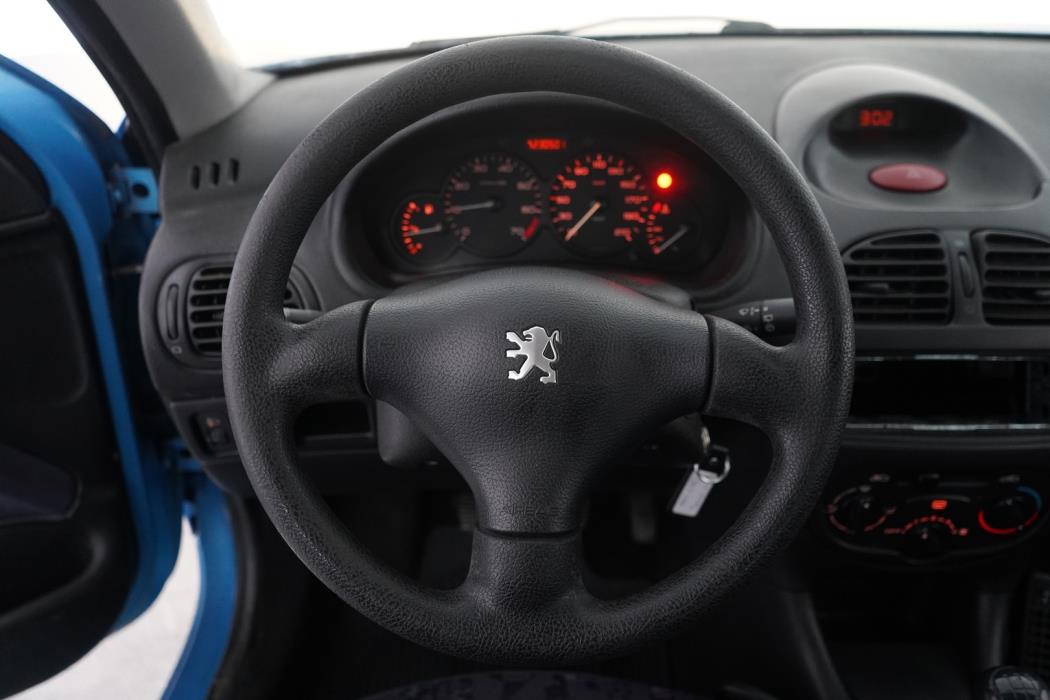 PEUGEOT 206 2000