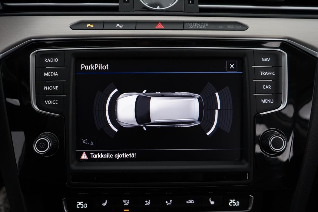 VOLKSWAGEN Passat 2017