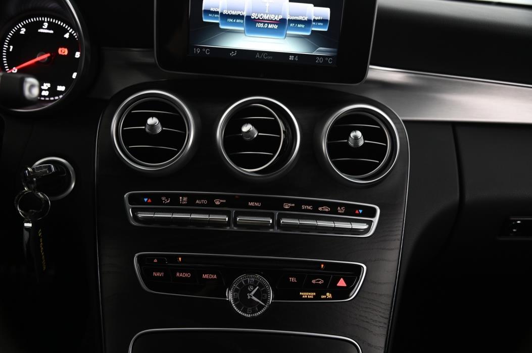 MERCEDES-BENZ C 2016