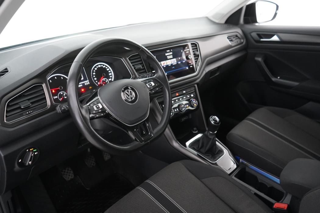 VOLKSWAGEN T-Roc 2017