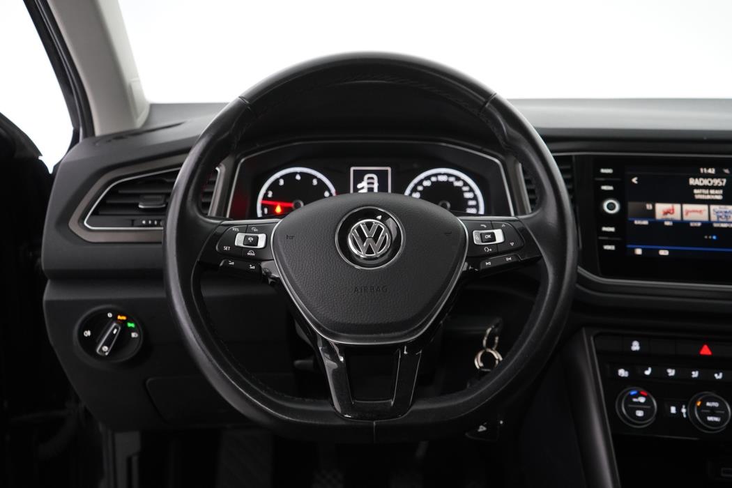 VOLKSWAGEN T-Roc 2017