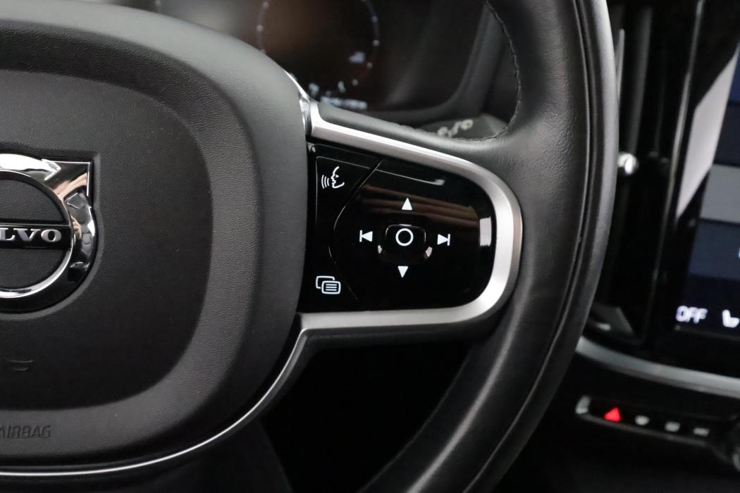 VOLVO V60 2019