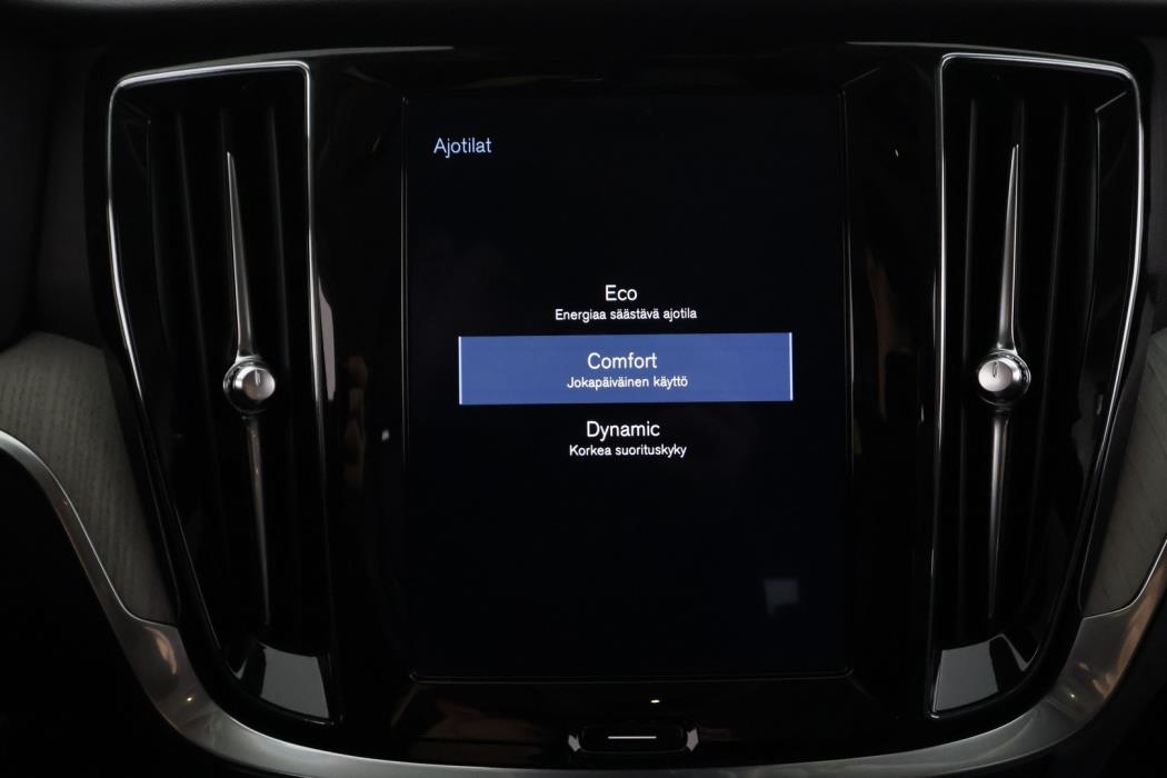 VOLVO V60 2019