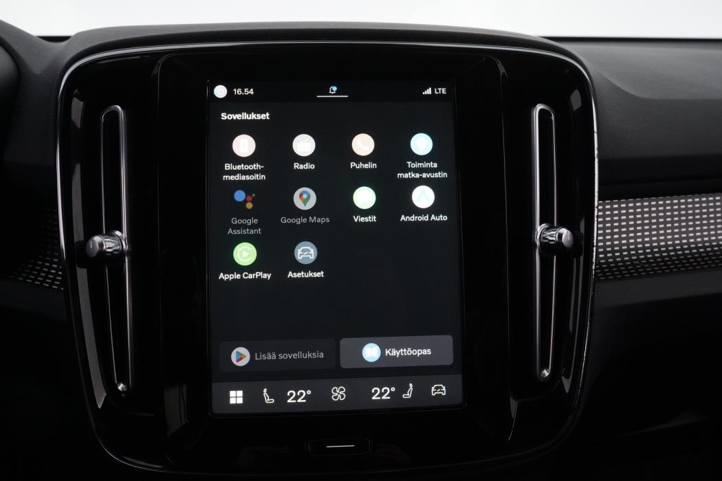 VOLVO XC40 2021